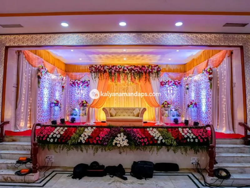 Sri Kamatchi Mahal